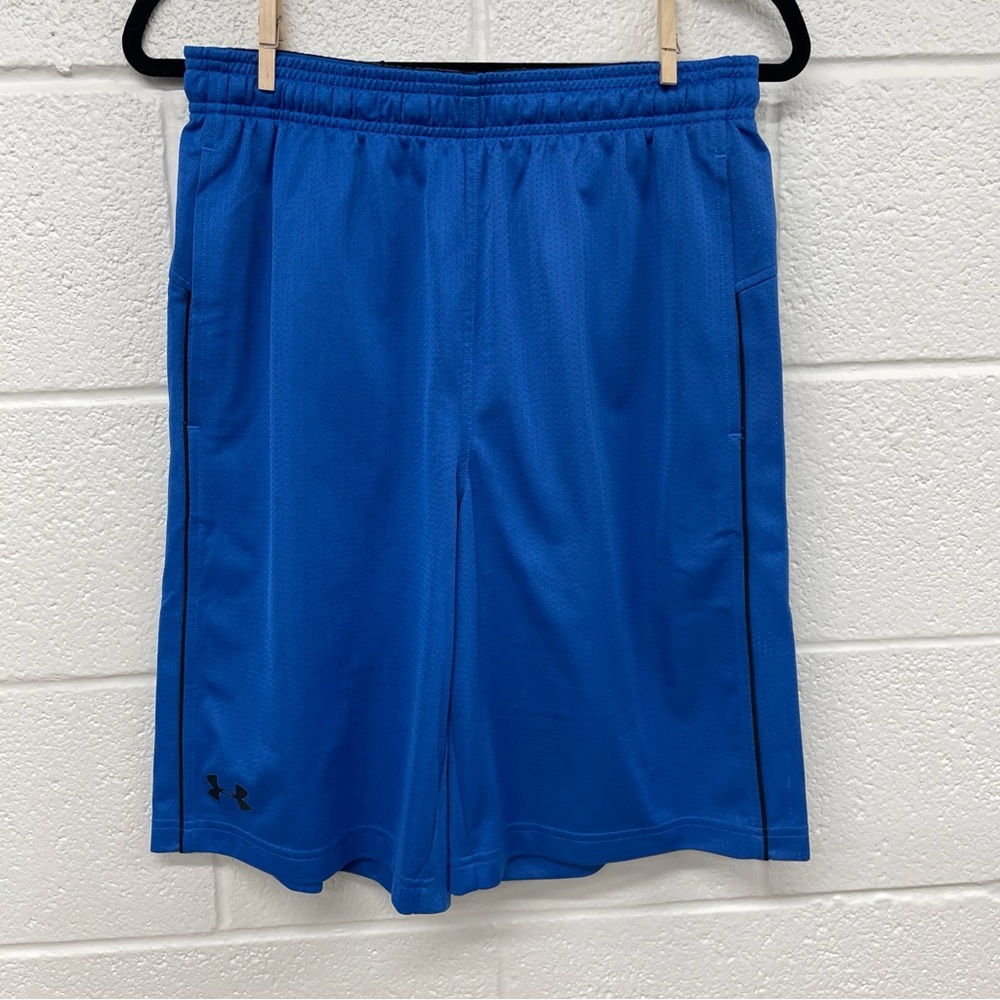 Lot of Two Under Armour Men's Athletic Shorts blue and black size medium